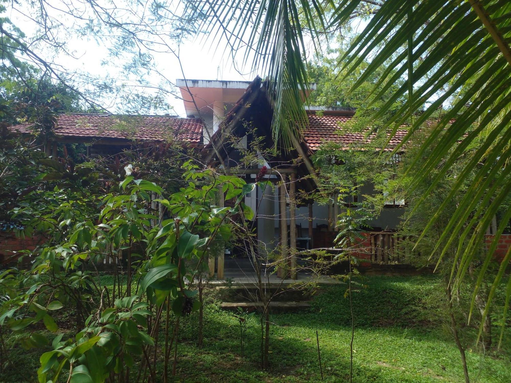 Home In The Island Tangalle Bagian luar foto
